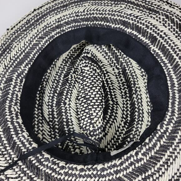 Hinge Two Tone Panama Hat Black White Wide Brim Woven Straw Pom Pom Summer NWOT - Picture 12 of 16